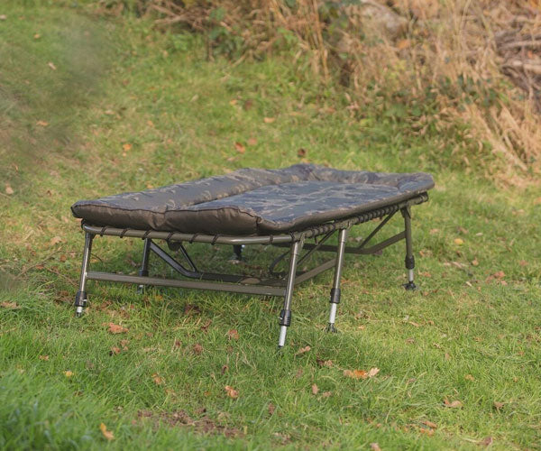 Solar Undercover Camo Bedchair