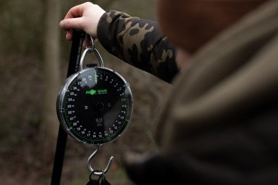 Korda  Dial Scale Dual Rev 60lb/1oz