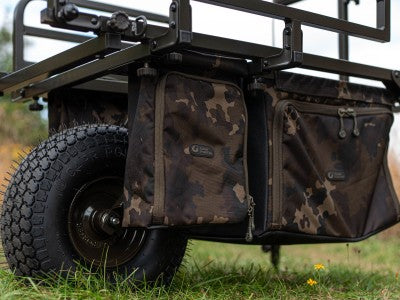 Carp Porter Pannier - Dark Kamo