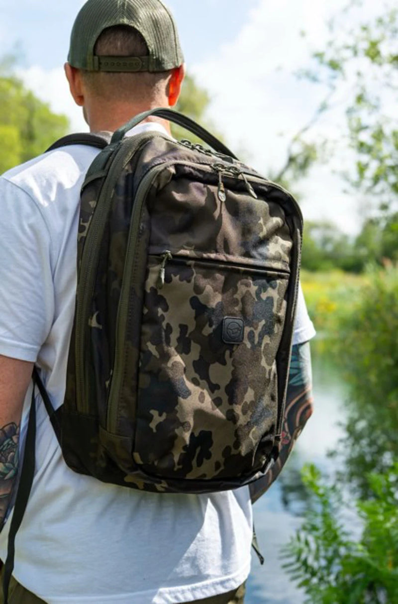 Korda Commuter Rucksack Dark Kamo
