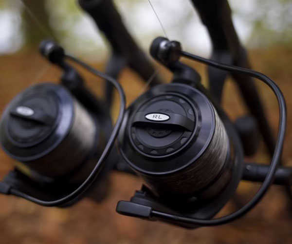 ESP Onyx Compact Big Pit Reel